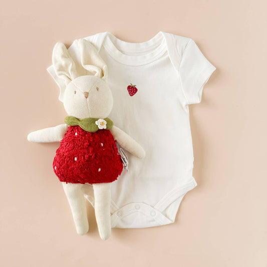 BLUEBERRY HILL - BBY - STRAWBERRY ONESIE - CREAM