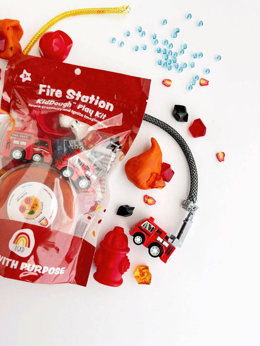 EARTH GROWN KIDDOUGHS - T&B - FIRE STATION KIDDOUGH PLAY KIT