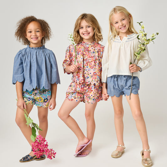 PINK CHICKEN - TG - GIRLS SCALLOP SHORT - BURGUNDY SKETCHED FLORAL